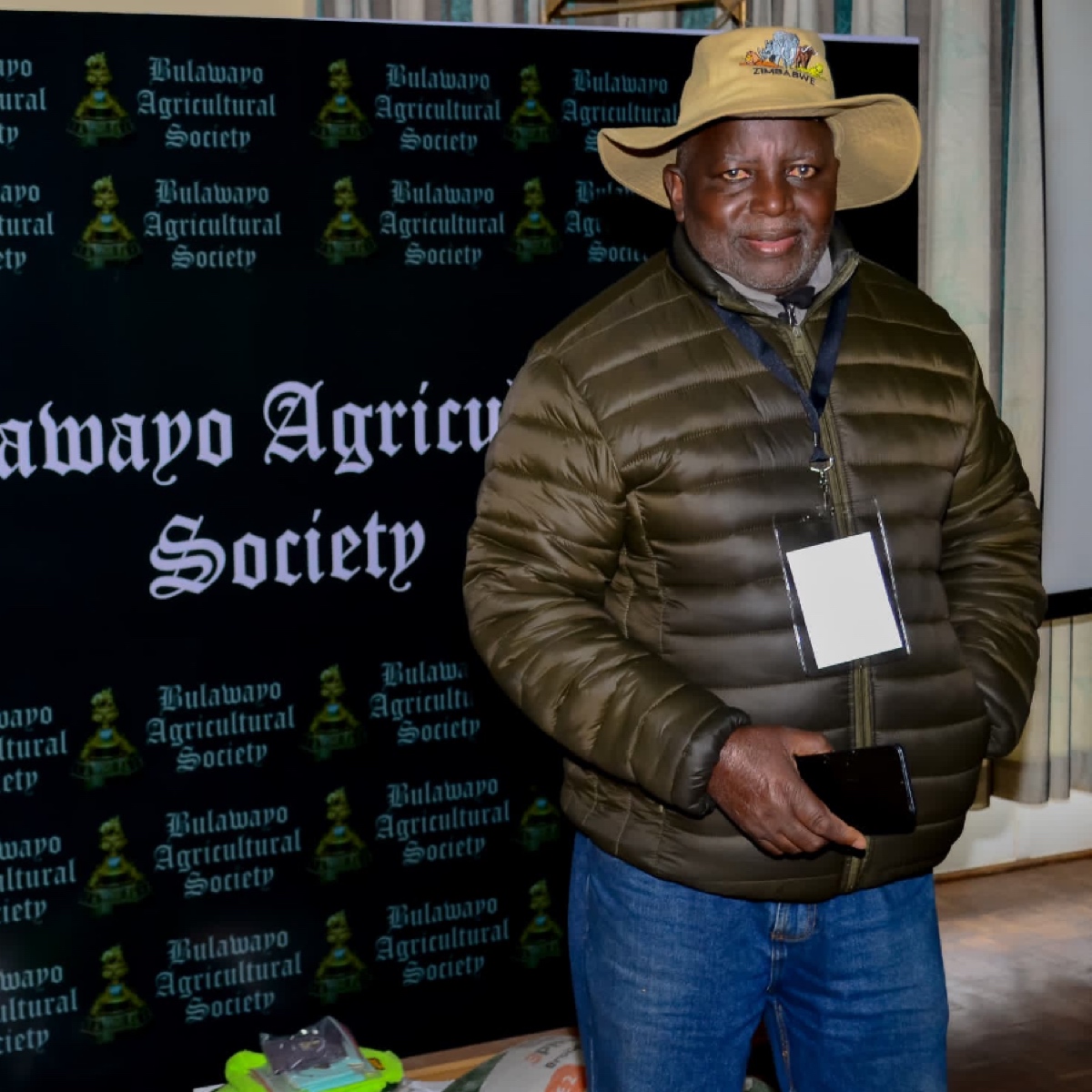Mr Max Nyathi